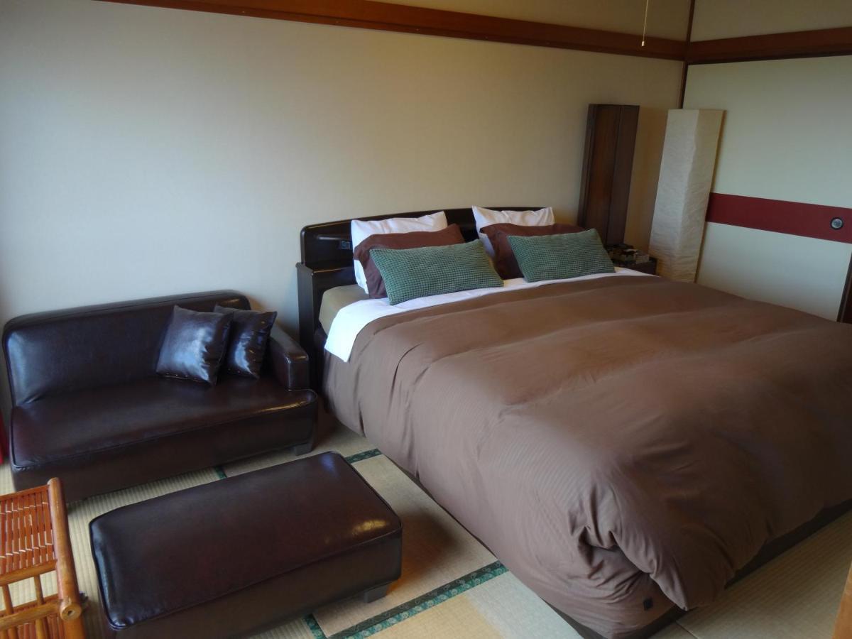 Ryokan Izuna Atami  Esterno foto
