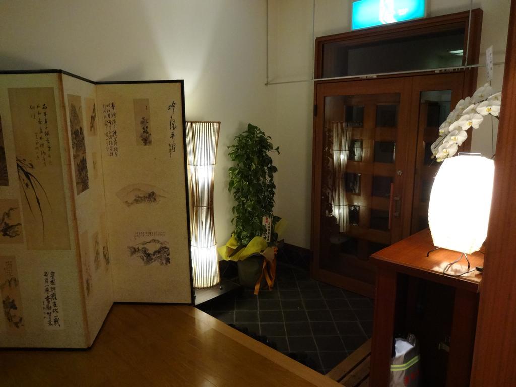 Ryokan Izuna Atami  Esterno foto