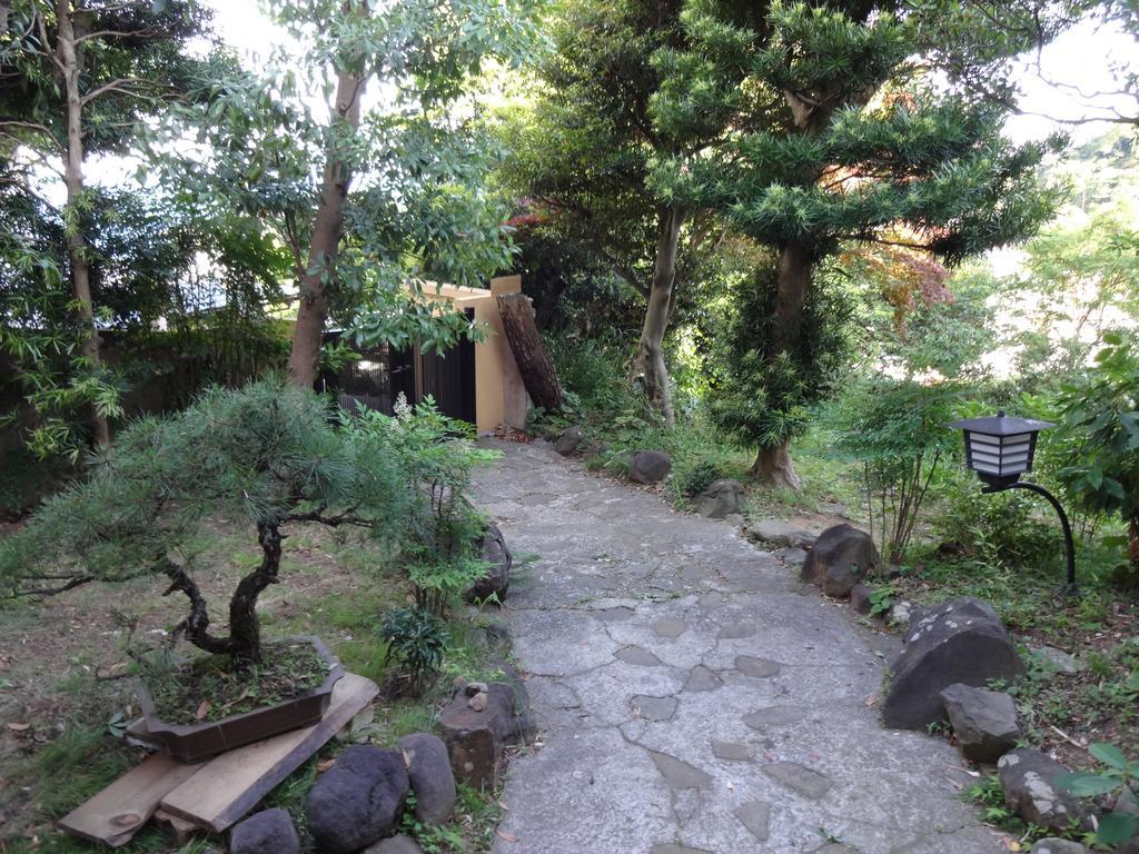 Ryokan Izuna Atami  Esterno foto