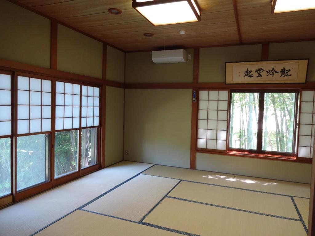 Ryokan Izuna Atami  Esterno foto
