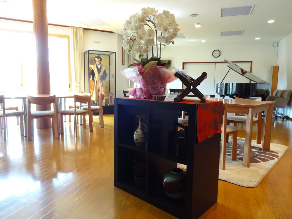 Ryokan Izuna Atami  Esterno foto