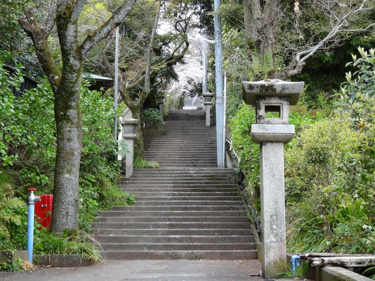 Ryokan Izuna Atami  Esterno foto