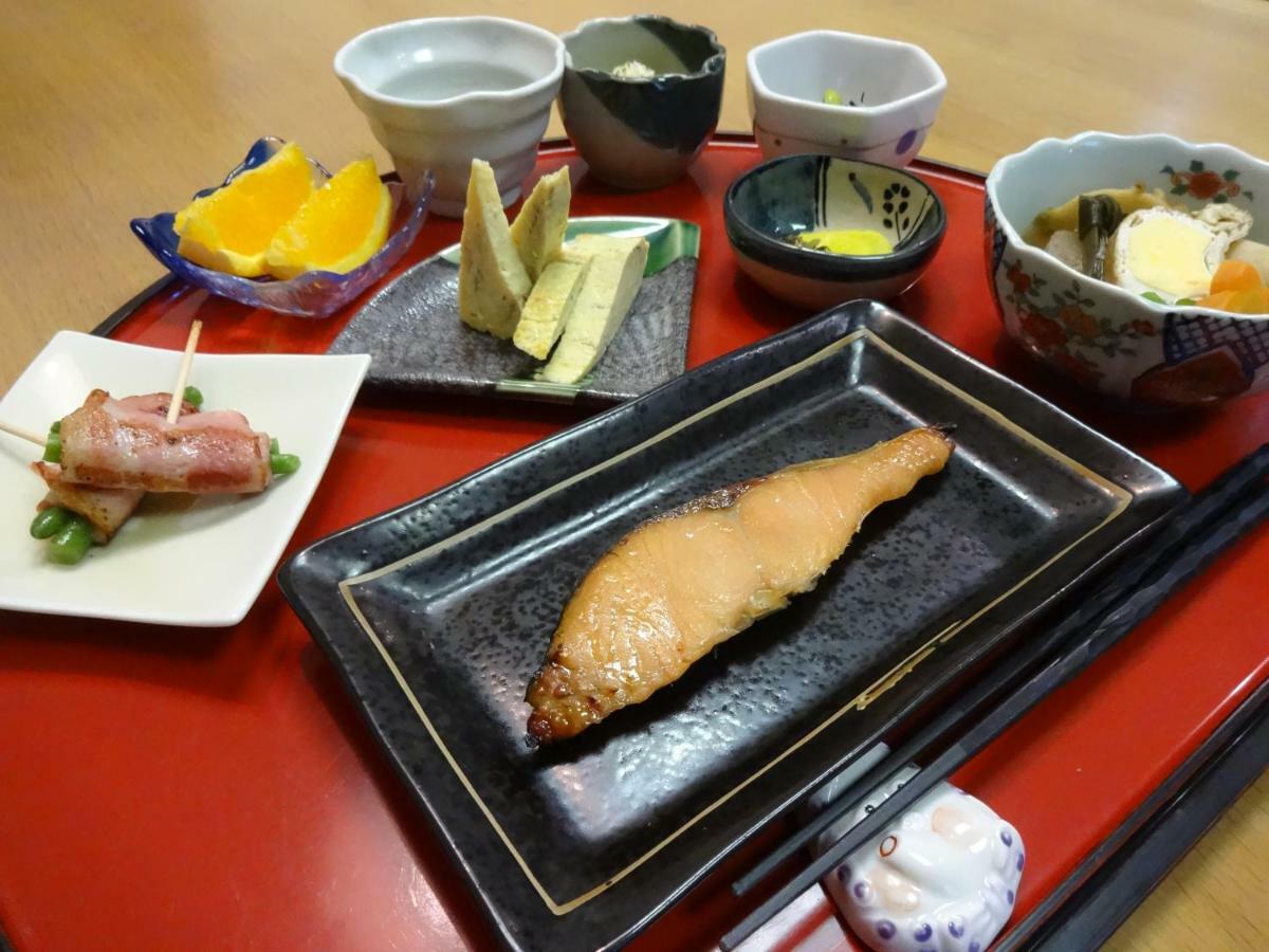 Ryokan Izuna Atami  Esterno foto