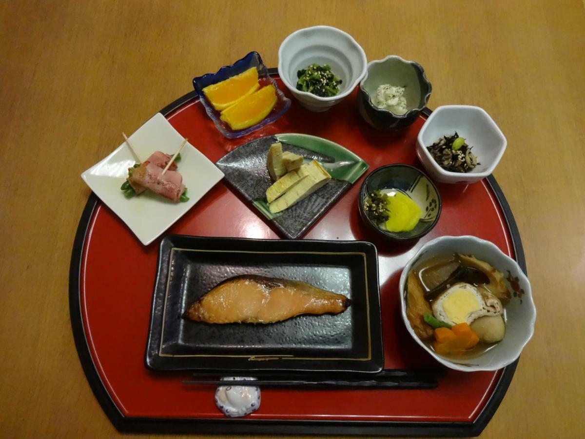Ryokan Izuna Atami  Esterno foto